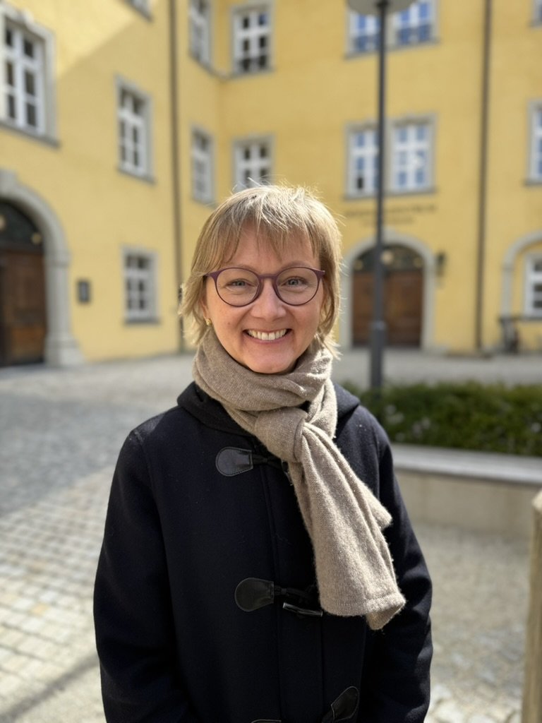 Dr. Alexandra Koch